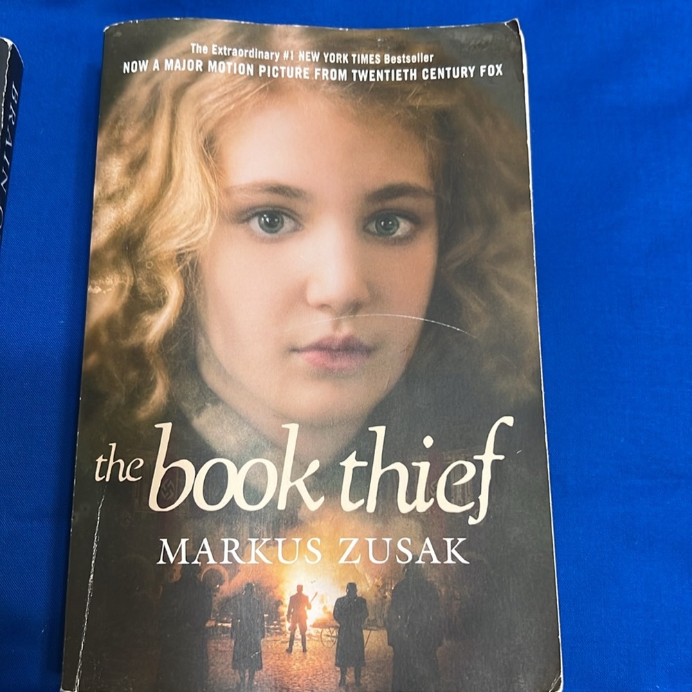Book Bundle. - Picture 6 of 7